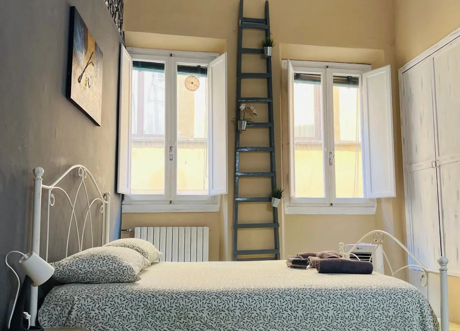 Palazzo Vecchio House Apartment Florence Italy